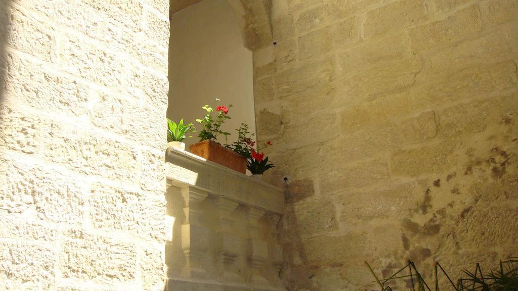 Le Richelieu Uzès Exterior foto