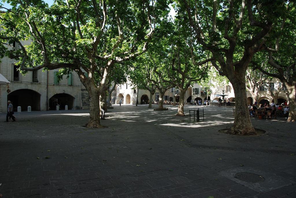 Le Richelieu Uzès Exterior foto