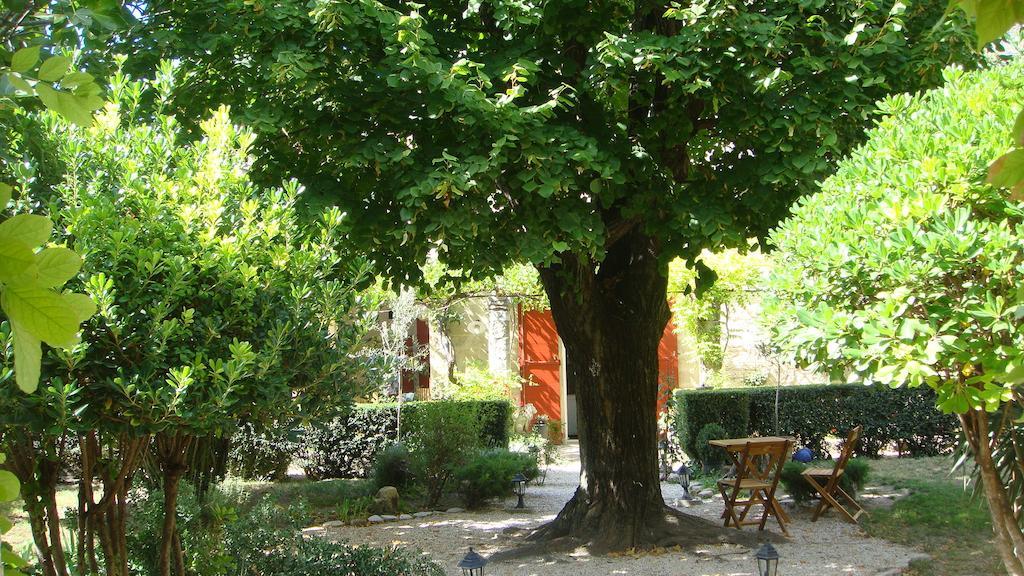 Le Richelieu Uzès Exterior foto